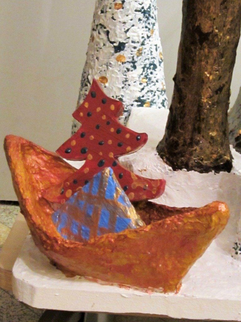 perenoel-mer-sculpture-papiermache-sylvie-hue-9.jpg