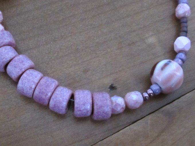 Bracelet en perles en verre et en céramique
