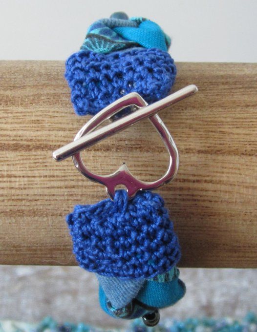 Bracelet textile avec perles brodées - Bleu Mer -taille M