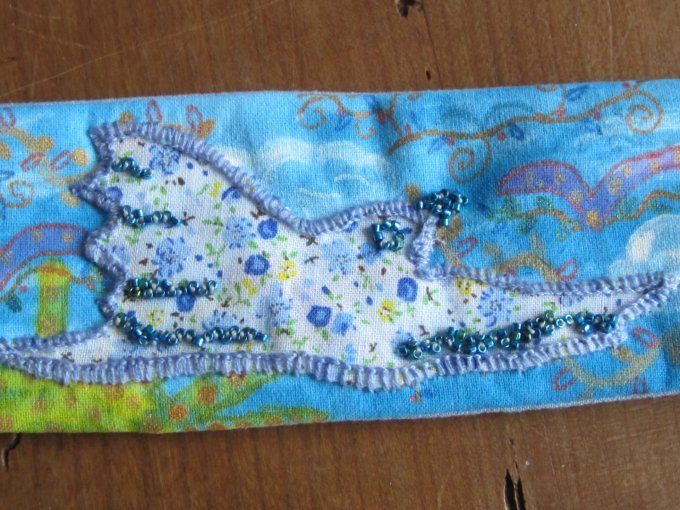 Bracelet textile brodé -OIseau - tour de poignet 16,5 - 17 cm