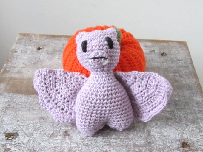 Chauve-souris- déco Halloween- fait main au crochet