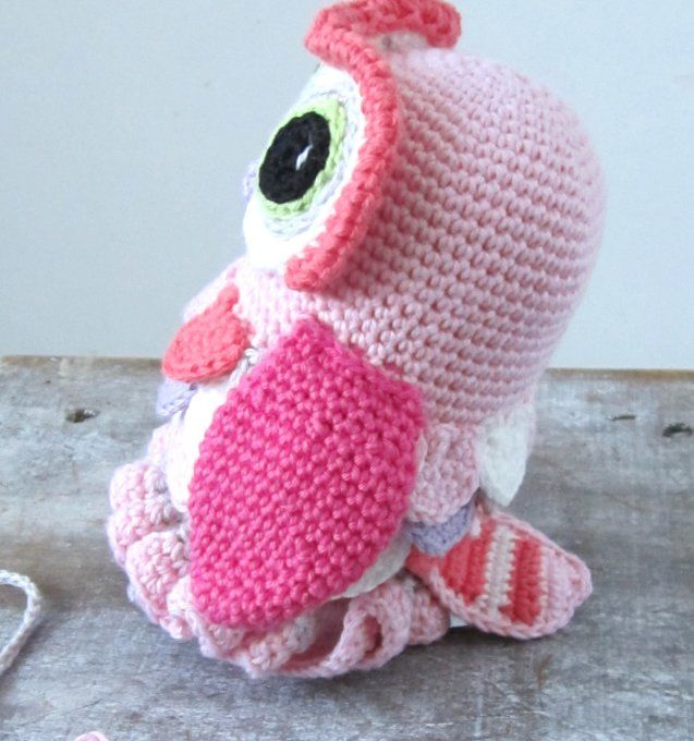 Coquette la chouette, faite main au crochet