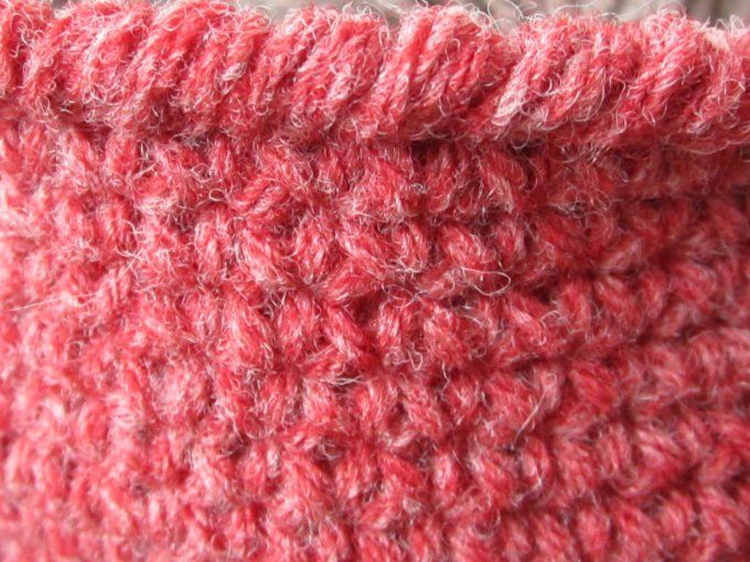 Corbeille en pure laine normande - Fait main en Normandie - 2 couleurs: rouge et rose - Taille L