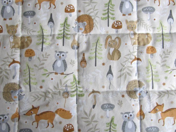 Couverture matelassée, piquée, pour bébé avec pochon de rangement 