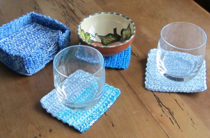 Dessous de verres, carrés fait main au crochet, lot de 6