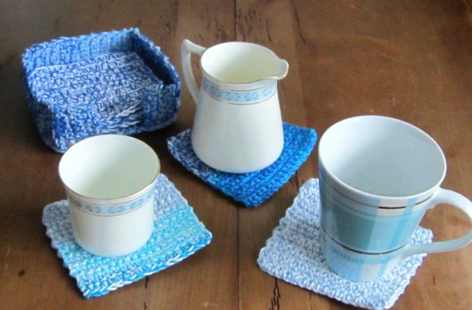 Dessous de verres, carrés fait main au crochet, lot de 6