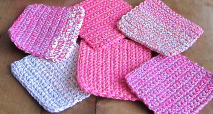 Dessous de verres, carrés fait main au crochet, lot de 6 - Camaïeu de bleus, roses ou verts