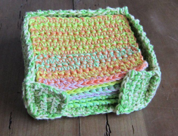 Dessous de verres, carrés fait main au crochet, lot de 6 - Camaïeu de bleus, roses ou verts