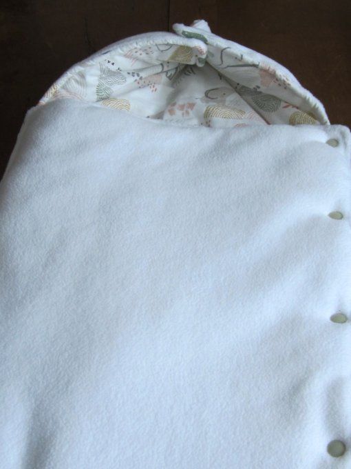 Nid d'ange matelassé - pour bébé prématuré - 3 modèles différents