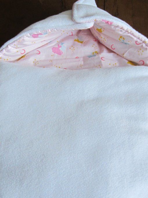 Nid d'ange matelassé - pour bébé prématuré - 3 modèles différents