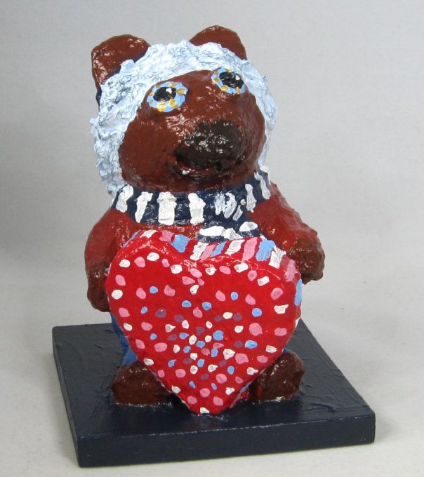 Noël et Sylvestre, ours en papier mâché