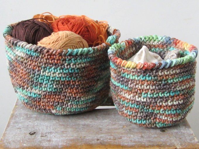 Ensemble de 2 corbeilles multicolores - L et M - 3 motifs  - Collection Terre d'automne