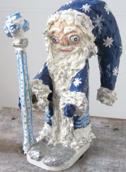 Père Noël, sculpture en papier mâché, 5 modèles