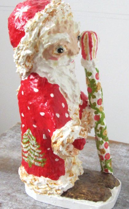 Père Noël, sculpture en papier mâché, 5 modèles