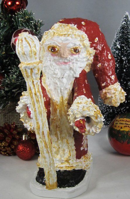Père Noël, sculpture en papier mâché, 5 modèles