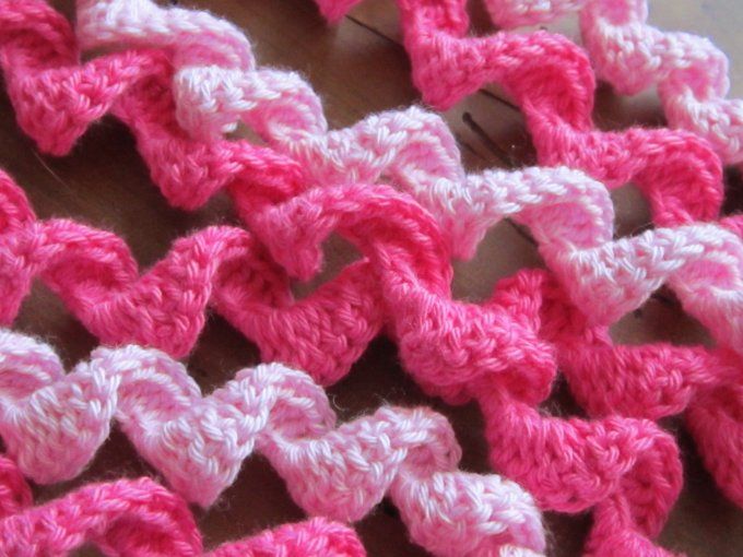 Doudou Pieuvre rose, faite main au crochet