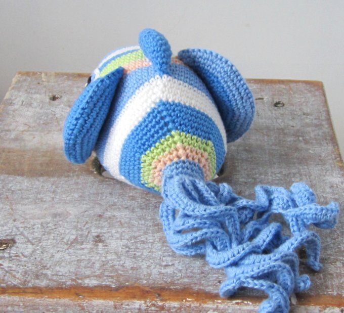 Doudou poisson arc en ciel, fait main au crochet