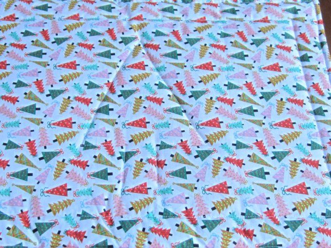 set de table matelassé - motif sapins