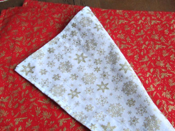 Sets de table pour les fêtes -rouge et or