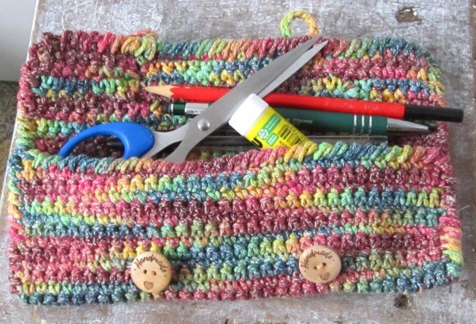 Trousse multicolore - 3 modèles